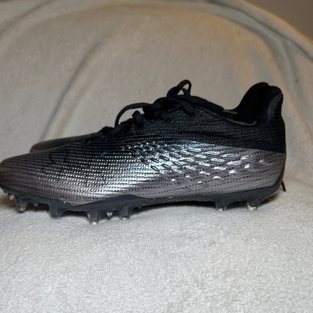 Under Armour Women’s UA Blur Smoke MC Lacrosse Football Cleats Size 9